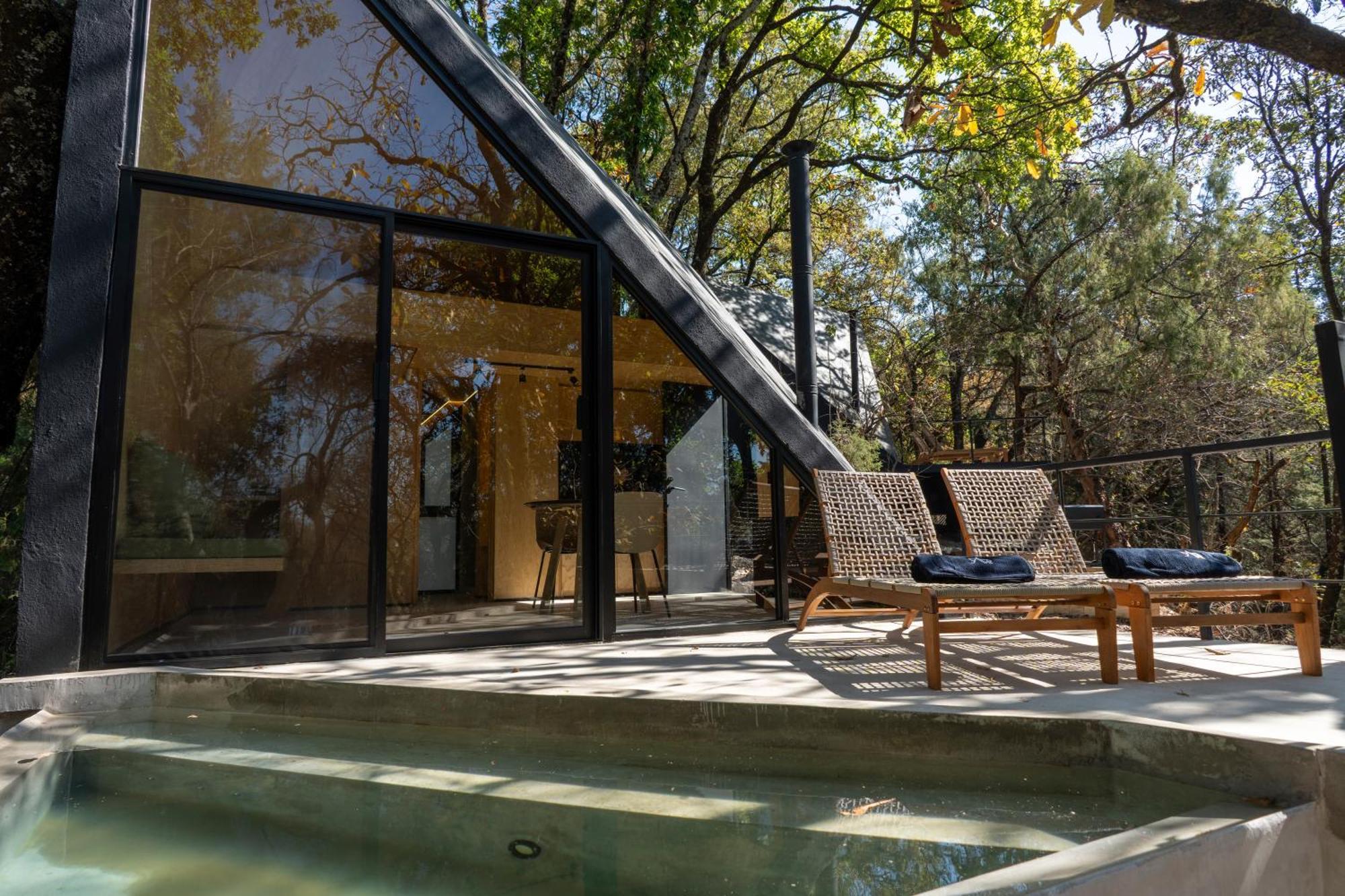 Grasshopper Cabanas Cuautla  ภายนอก รูปภาพ